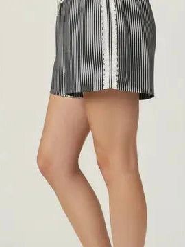 THE LOLA STRIPED LACE TRIM SHORTS - black/grey
