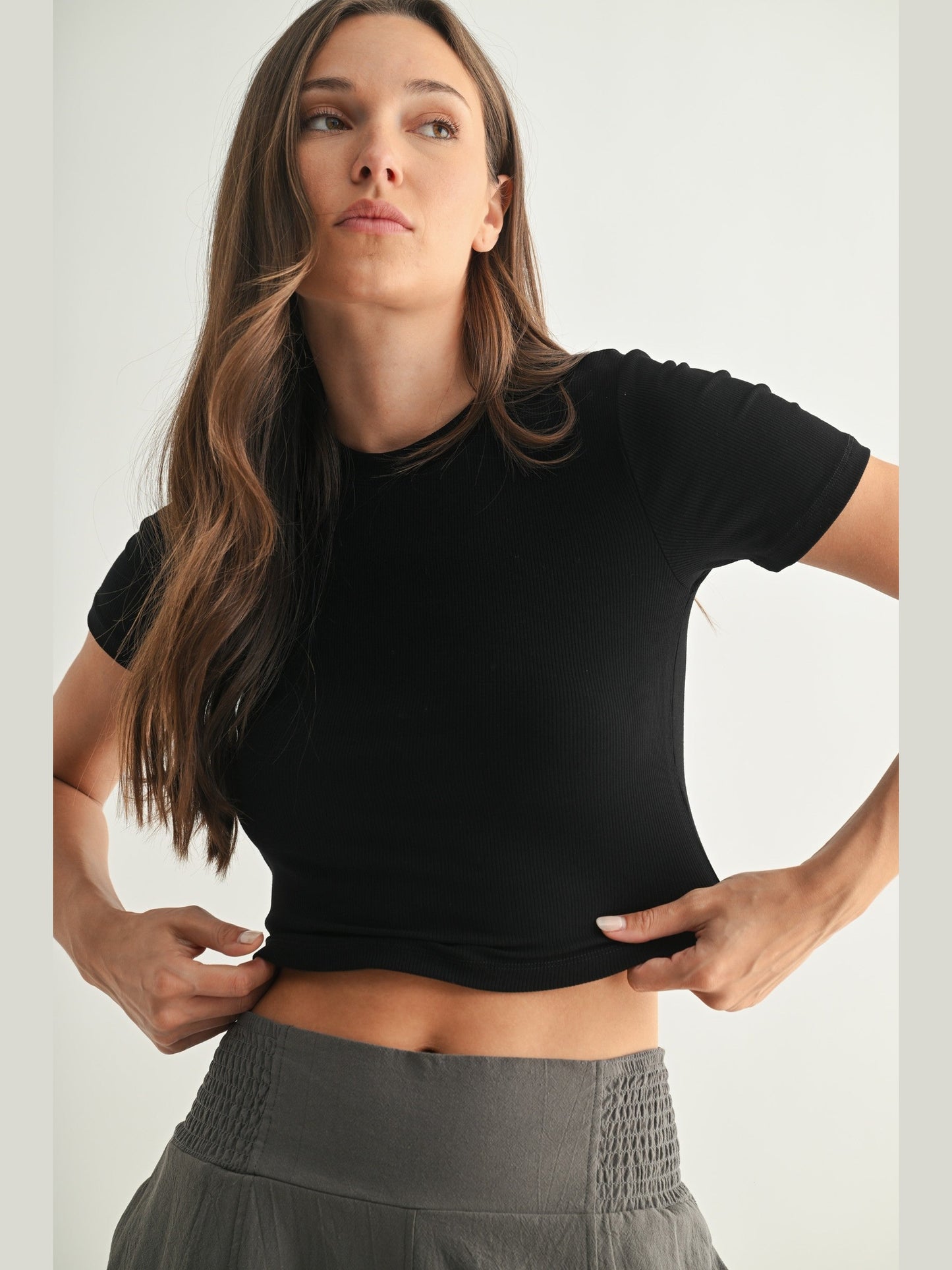 THE BAILEY MICRO RIBBED ATHLEISURE TEE - various colors