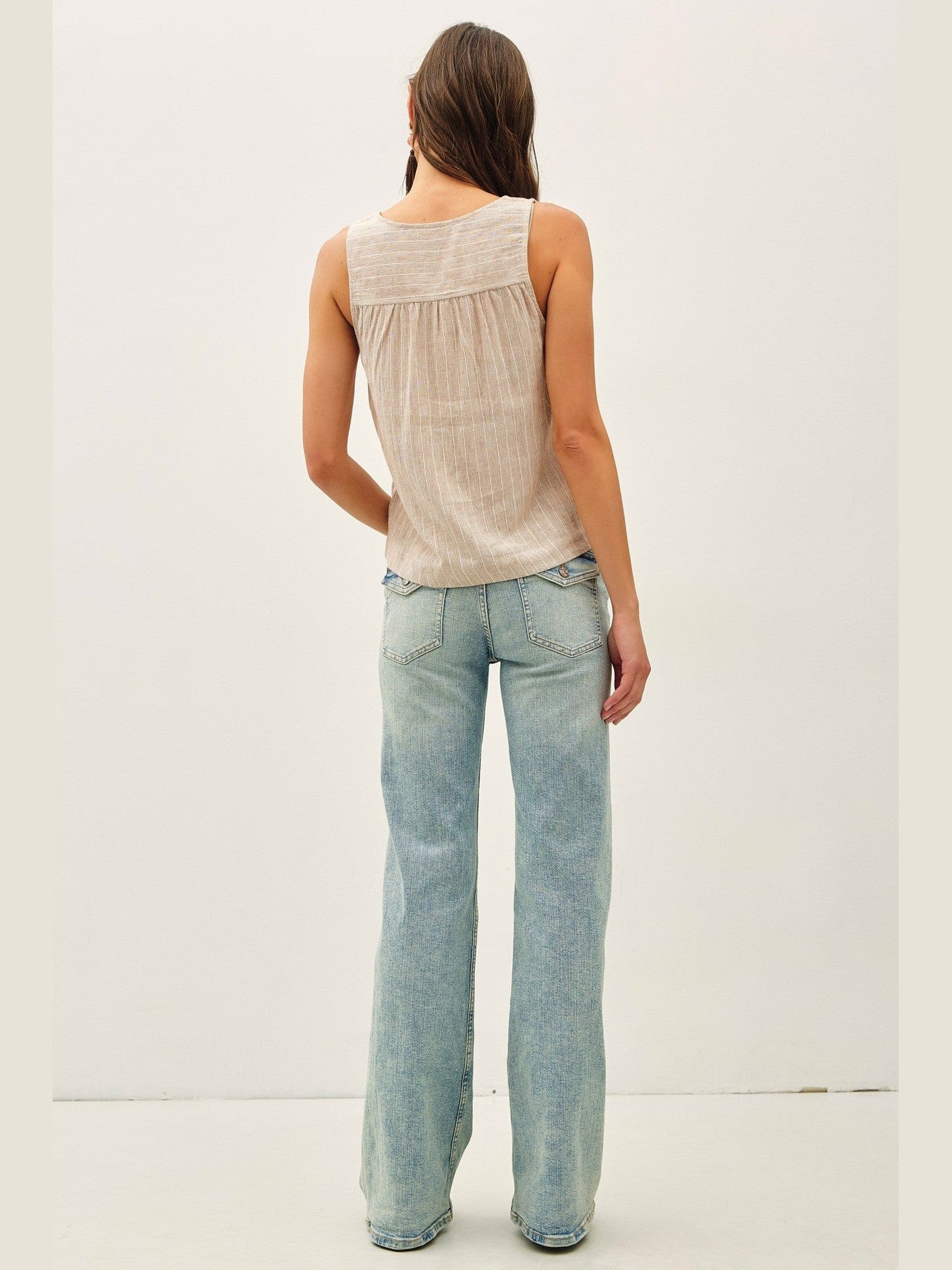 THE LAKELYN STRIPE LINEN BLEND TANK - almond