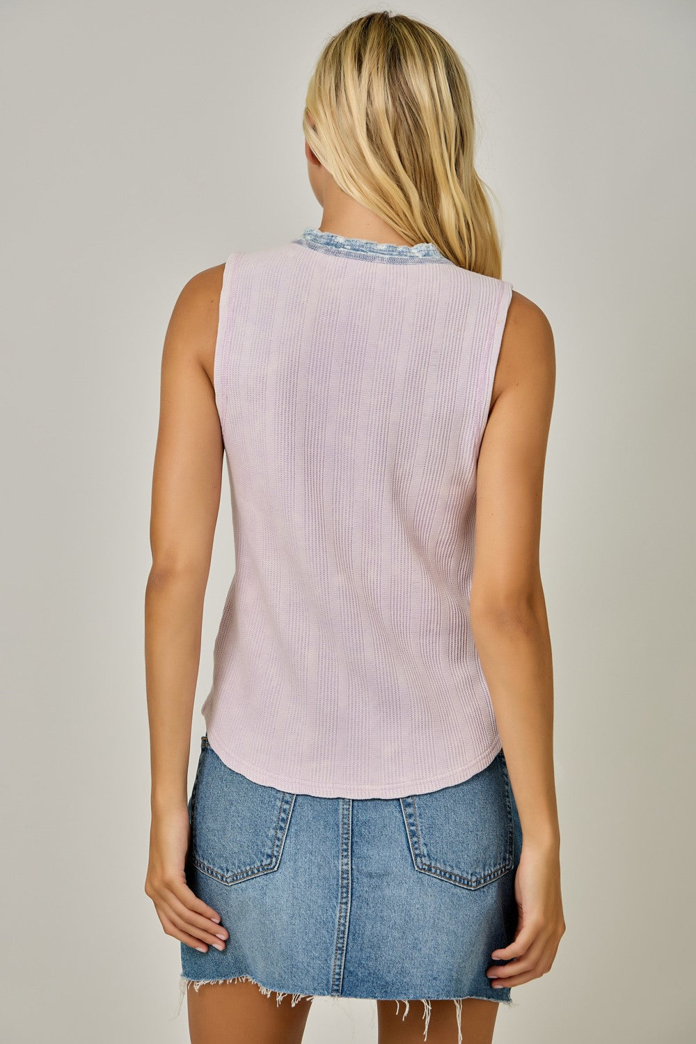 THE JENNY THERMAL WASHED HENLEY TANK - lavender