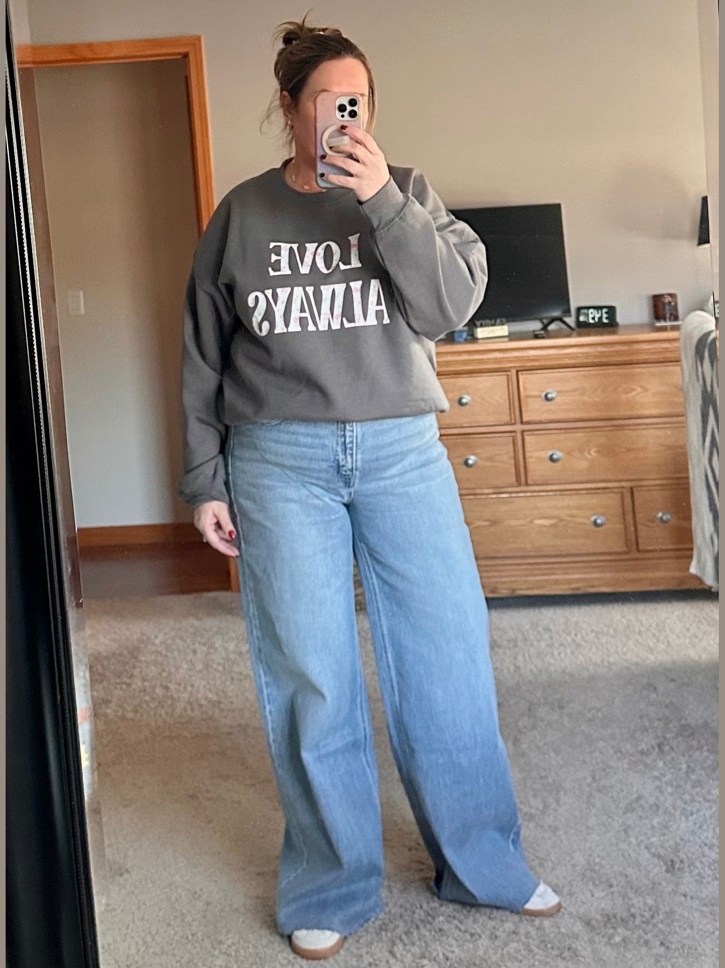 THE TAYLA(OLIVIA) WIDE LEG RAW HEM DENIM