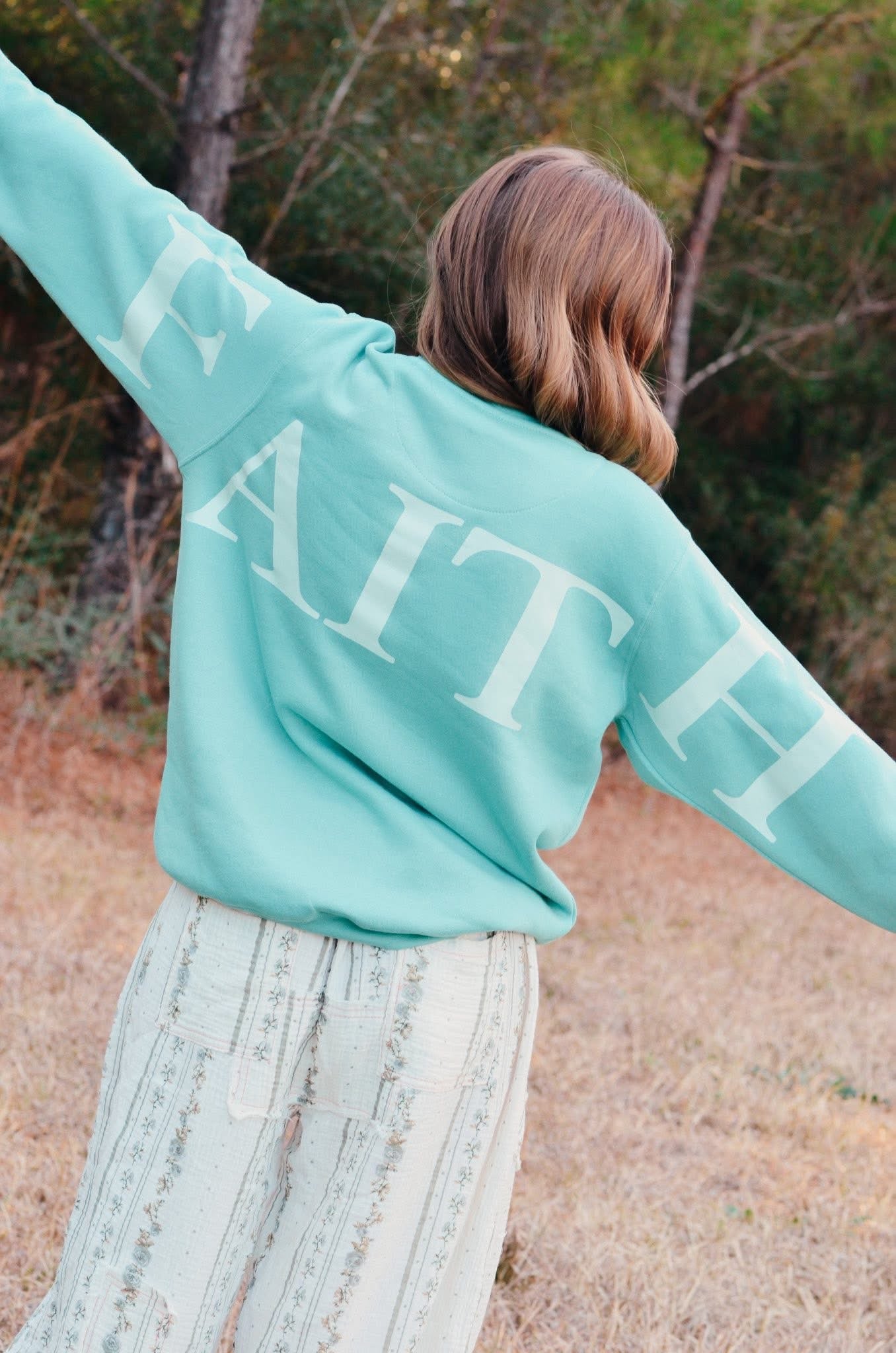 THE BELIEVER GRAPHIC SWEATSHIRTS