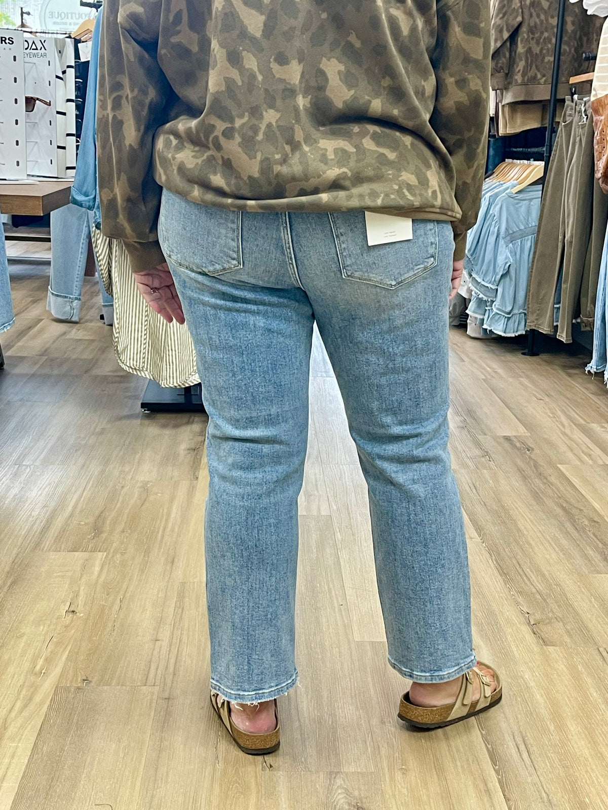 THE VICKI HI RISE STRAIGHT LEG DENIM - plus