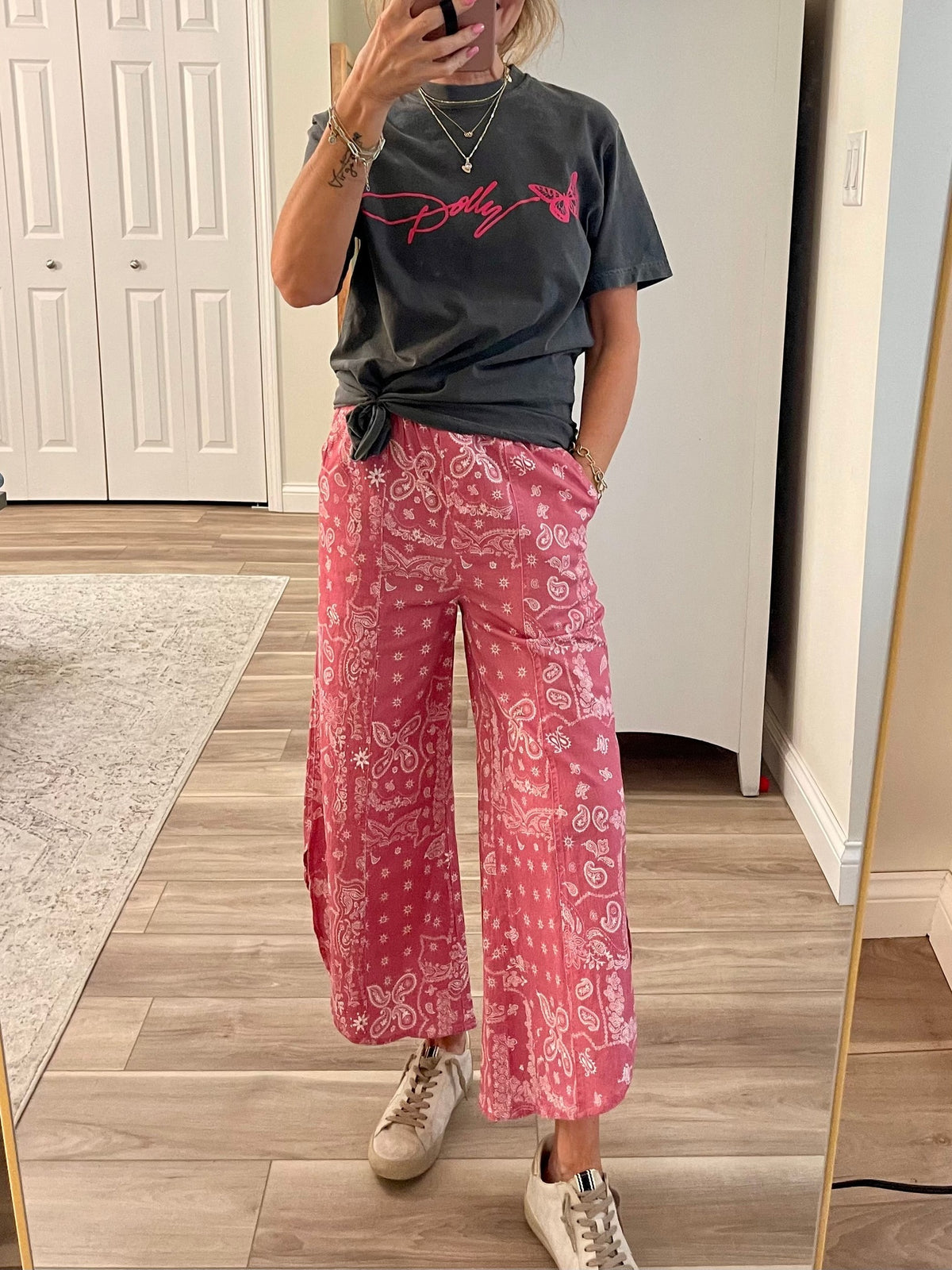 THE HALEY PAISLEY TULIP HEM COTTON PANTS - marsala