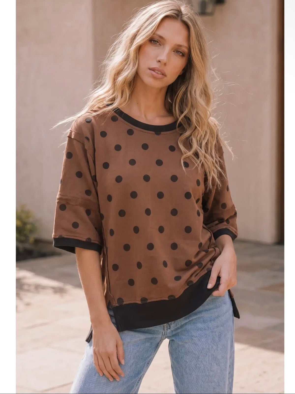 THE KORI POLKA DOT TOP - mocha/black