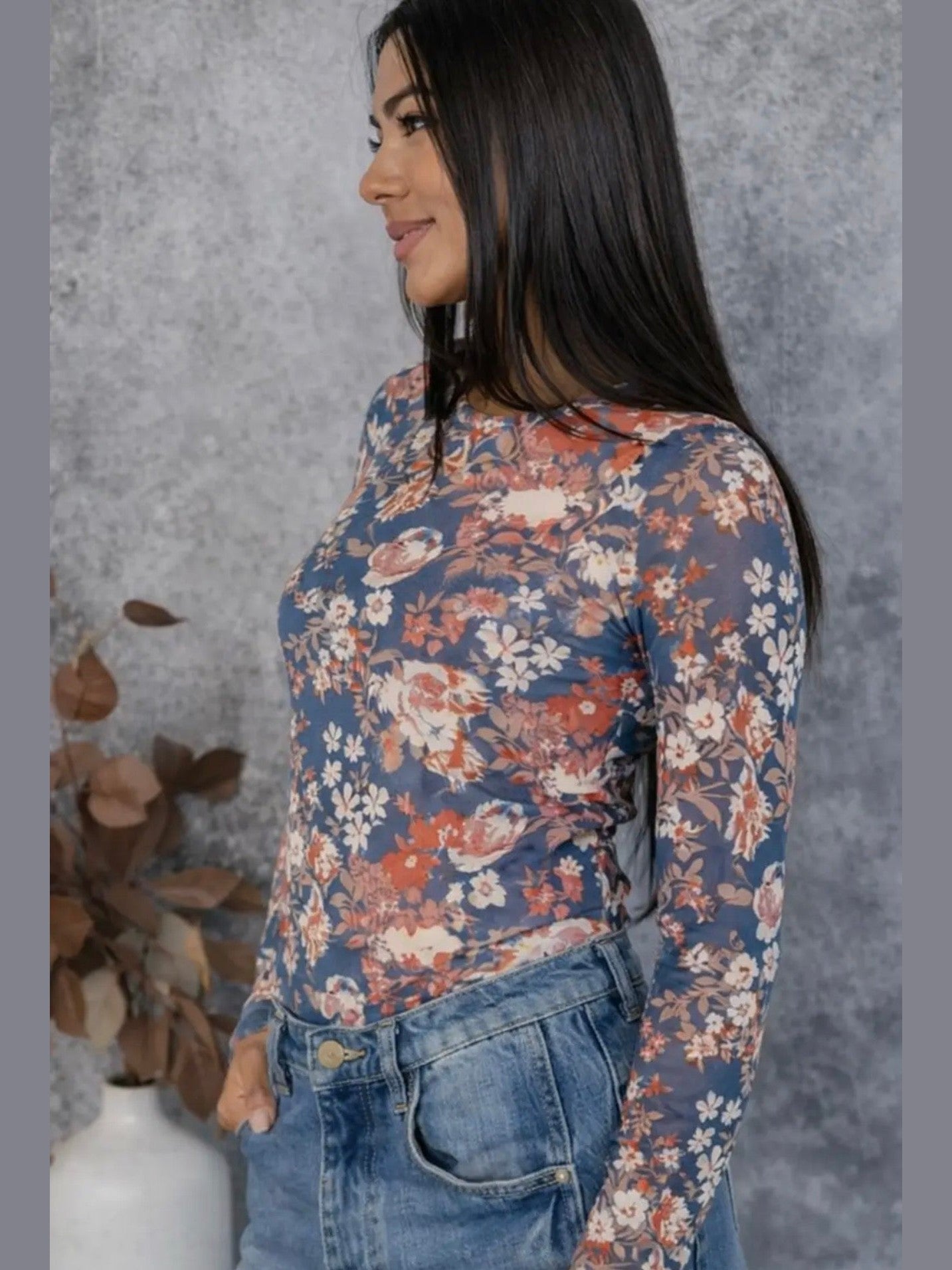 THE IVY FLORAL MESH CREWNECK TOP