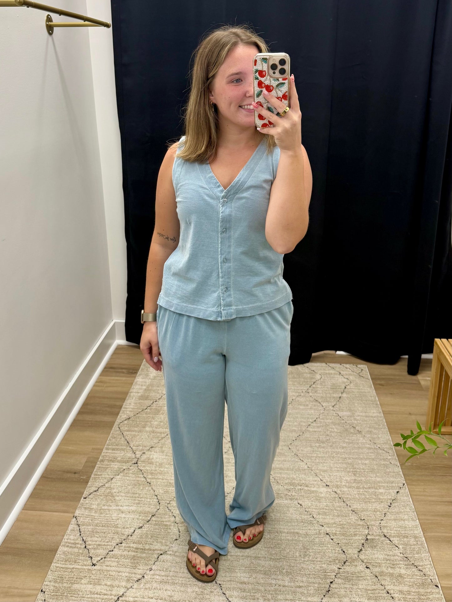 THE RENEE LIGHTWEIGHT SLEEVELESS TRAVEL SET - Lt blue