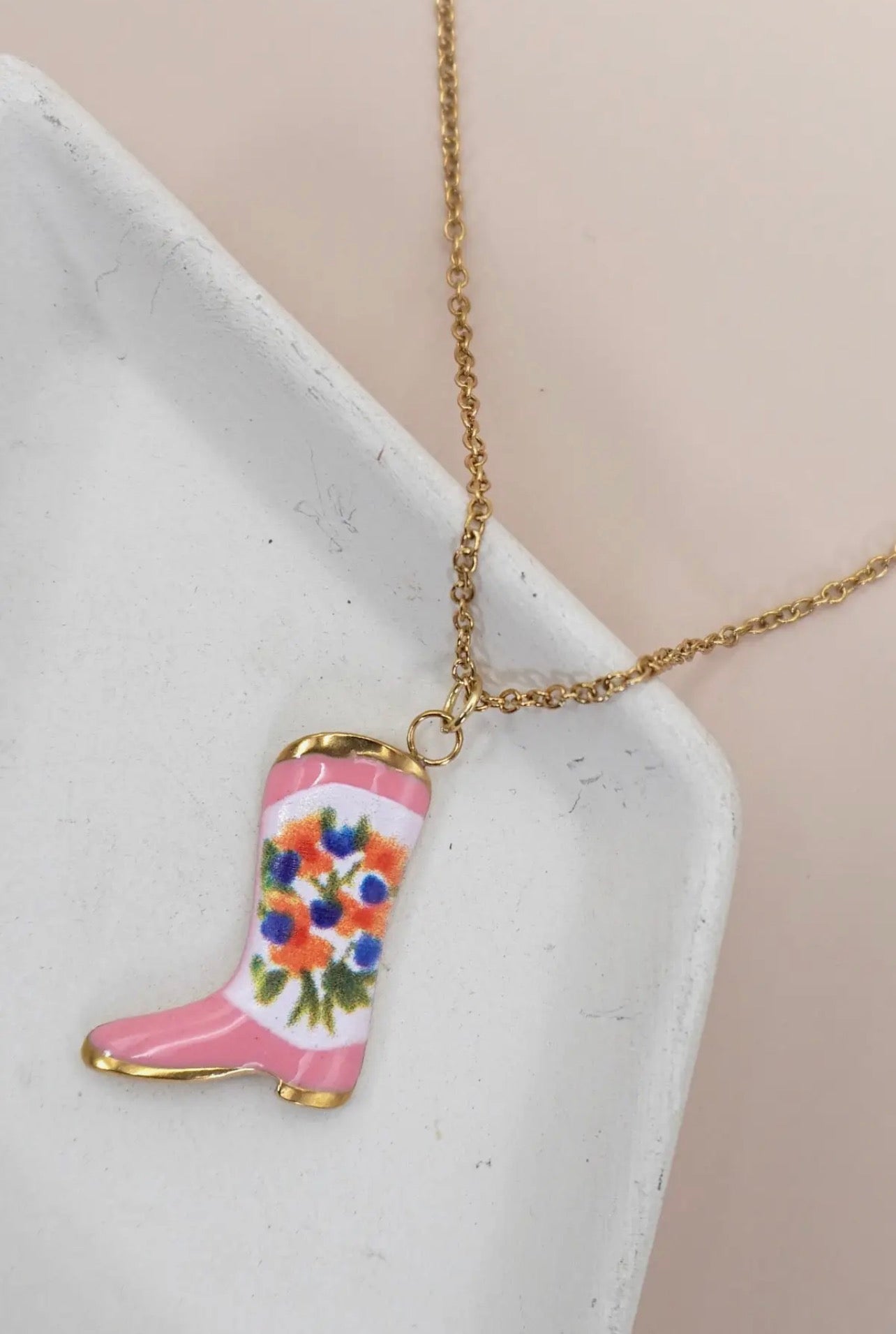 FLORAL COWBOY BOOT NECKLACE