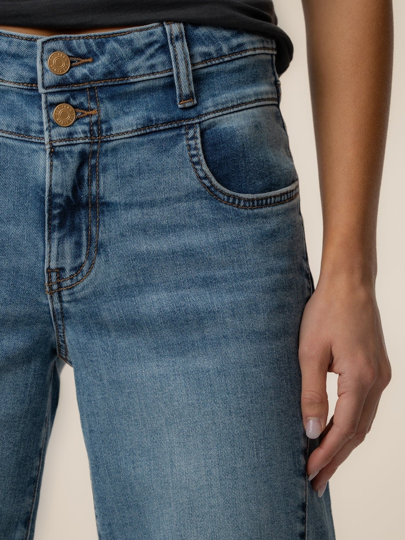 THE CHARLOTTE HI RISE LIGHTWEIGHT DENIM - KUT BRAND