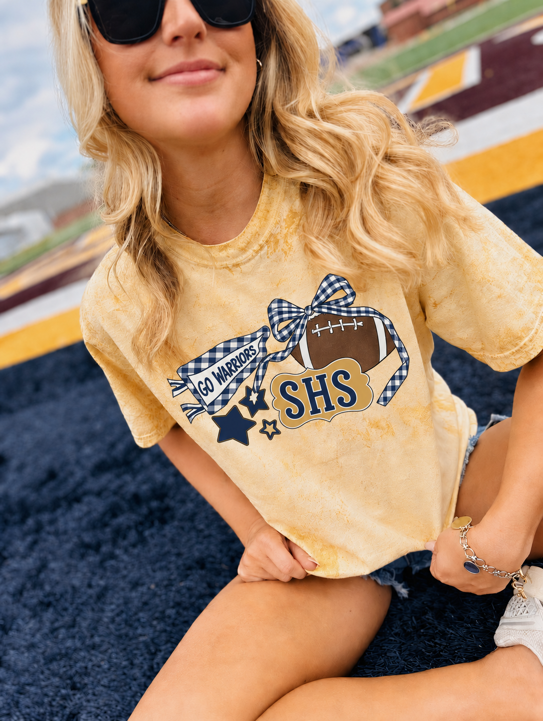 PREORDER WARRIORS FOOTBALL GRAPHIC TEE - citrine