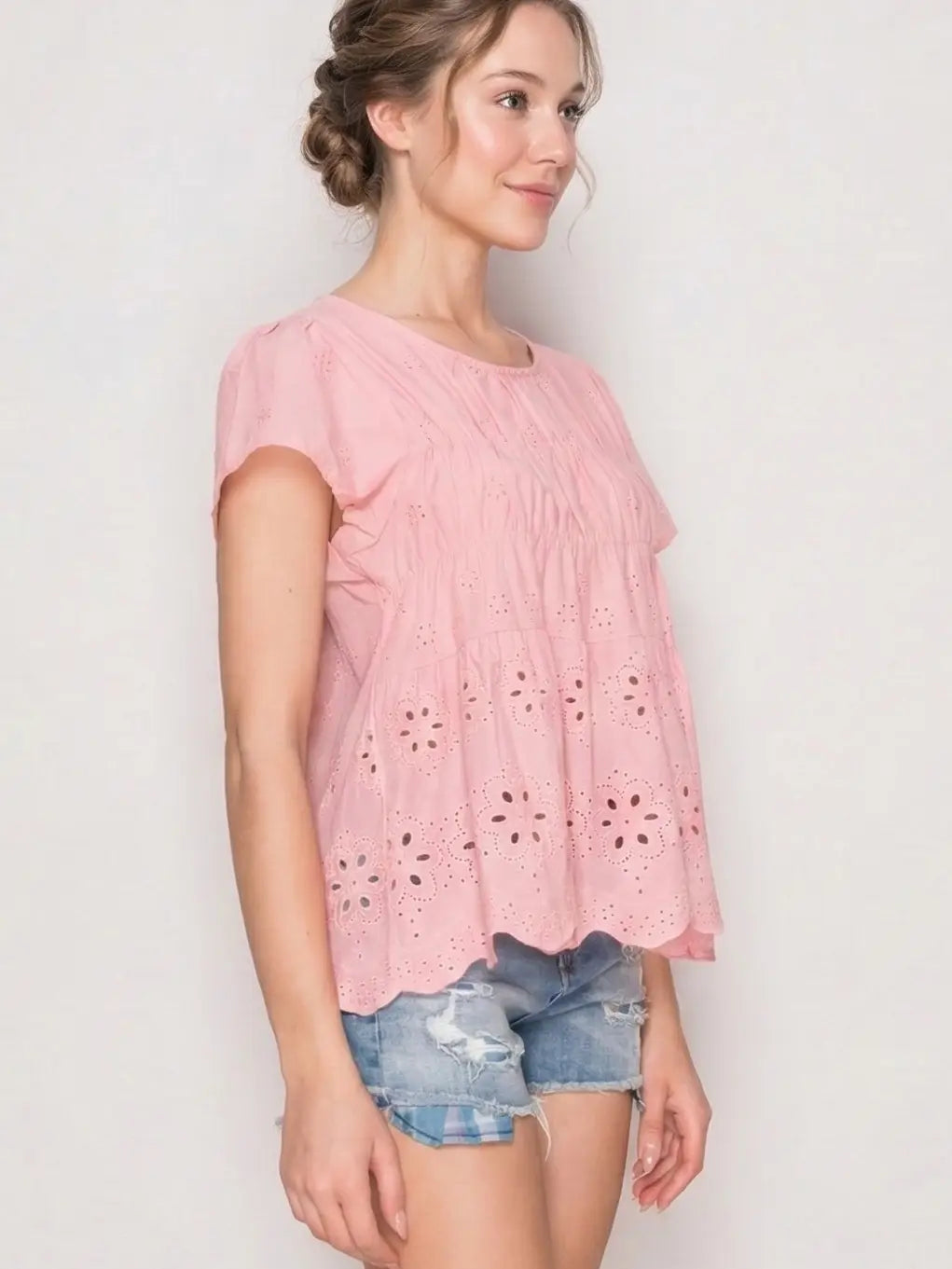 THE JACE EYELET EMBRODIERED TOP - pink
