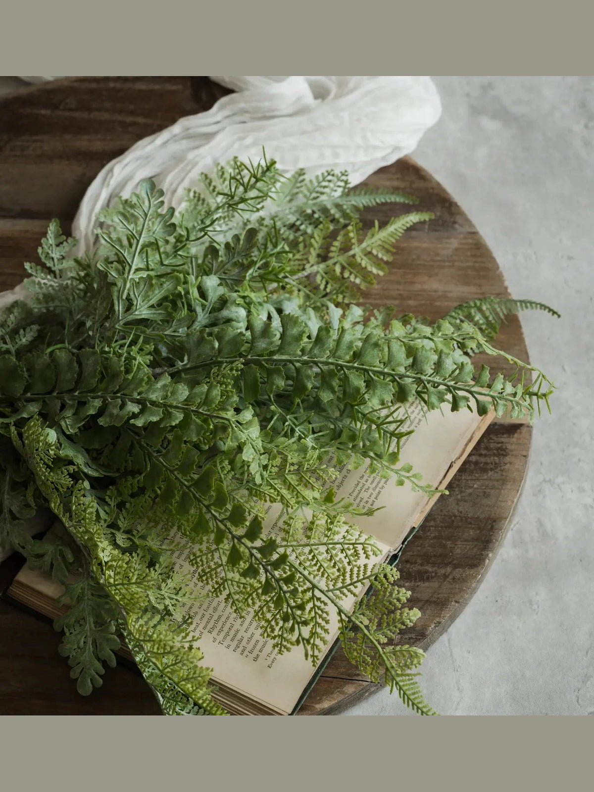 20" SOFT TOUCH MIXED FERN BUSH