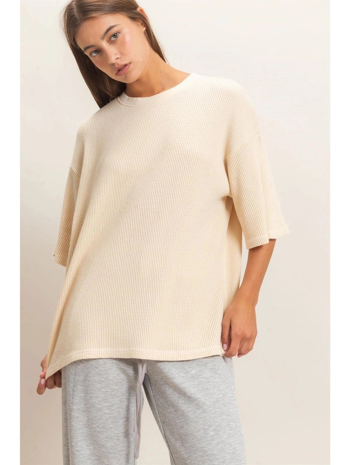 THE LINDSEY MINERAL WASH WAFFLE CREW TOP - alpaca