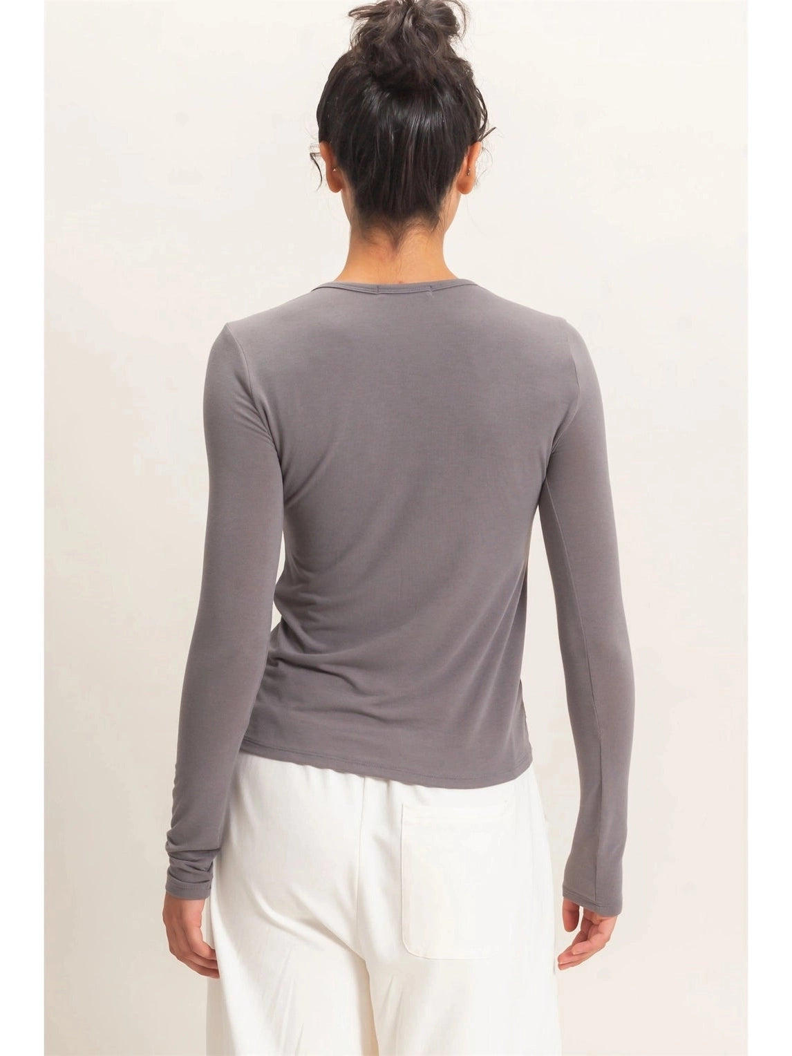 THE CALLIE CREW NECK LONG SLEEVE TOP - grey