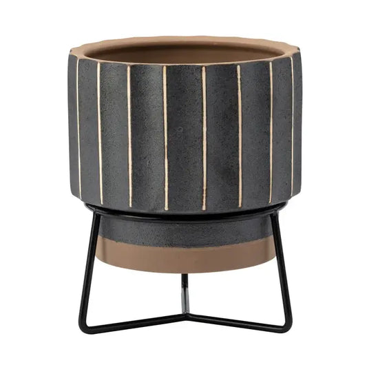 BROWN RIBBED PLANTER IN METAL STAND