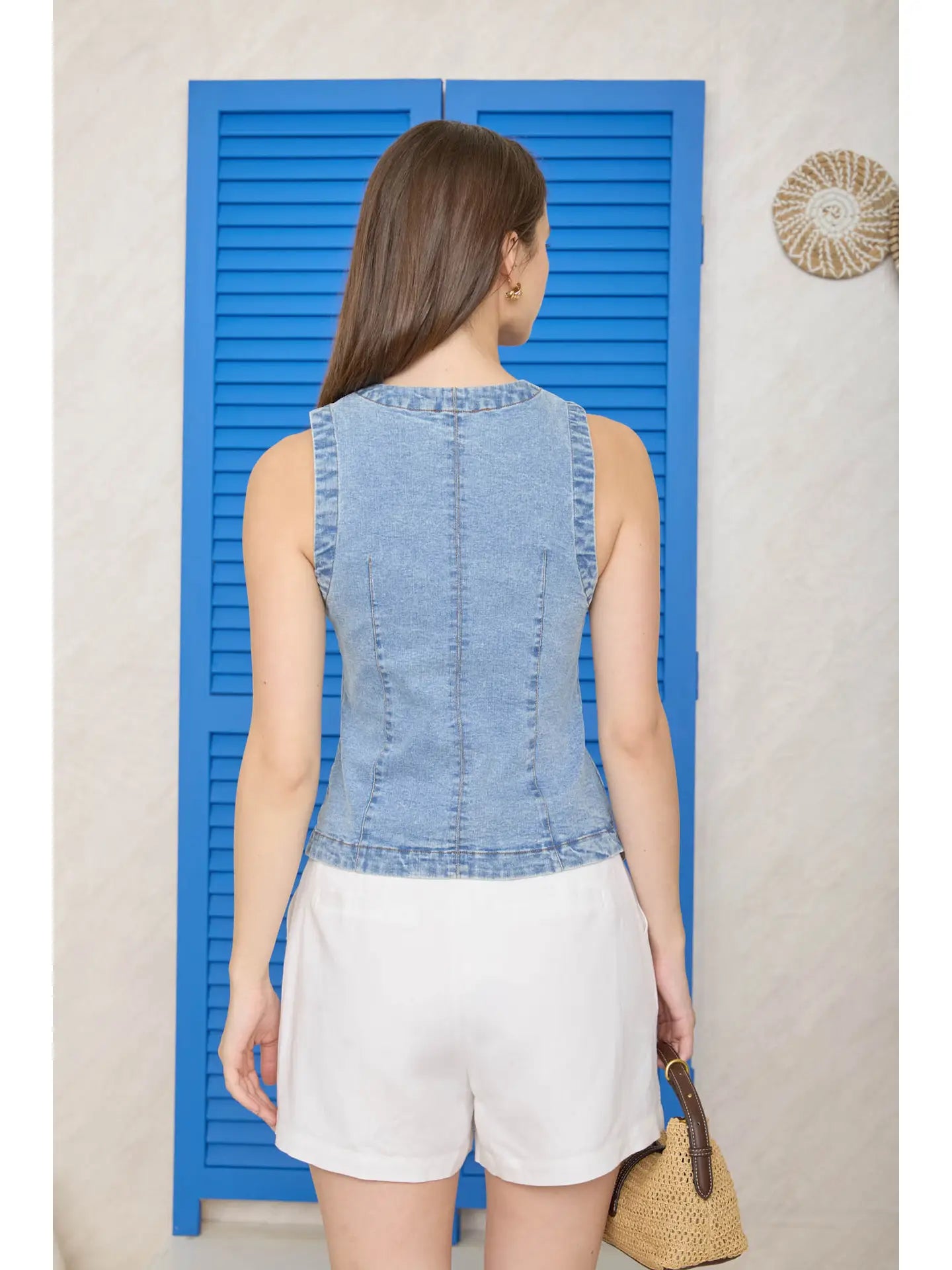 THE BENTLEY WASHED DENIM VEST