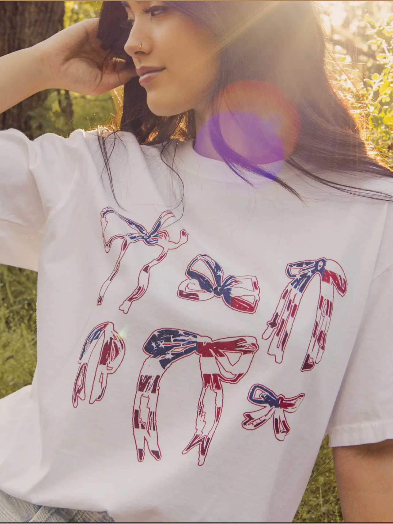 THE AMERICAN FLAG BOWS TEE
