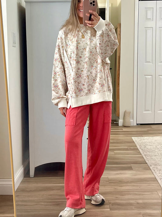 THE OLLIE OVERSIZED DITSY FLORAL SWEATSHIRT