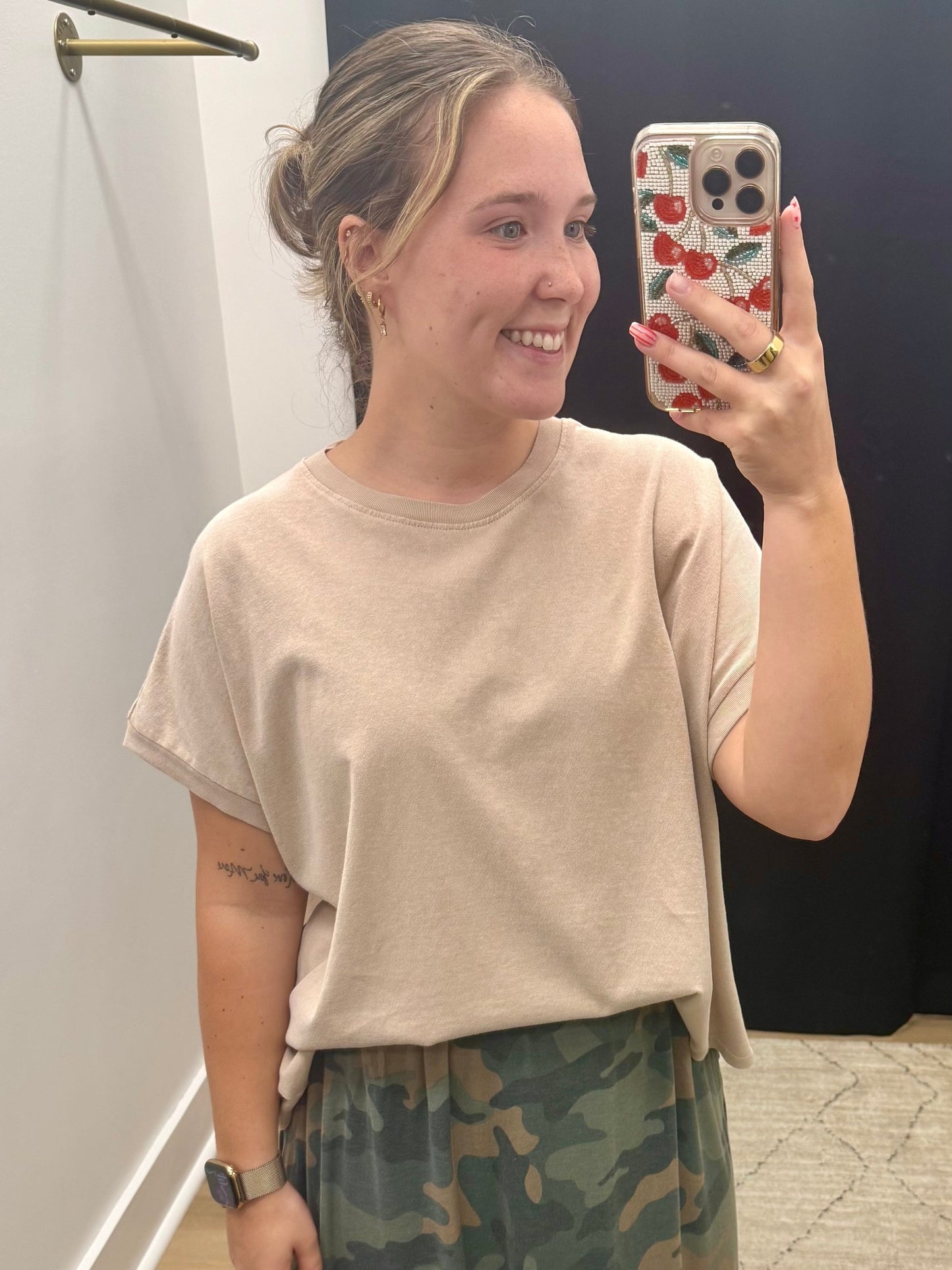 THE NICOLE CAP SLEEVE KNIT TEE - taupe