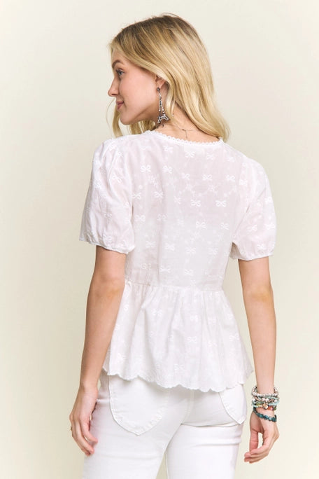 THE CASSIDY BOHO CHIC BUTTON DOWN TOP - white
