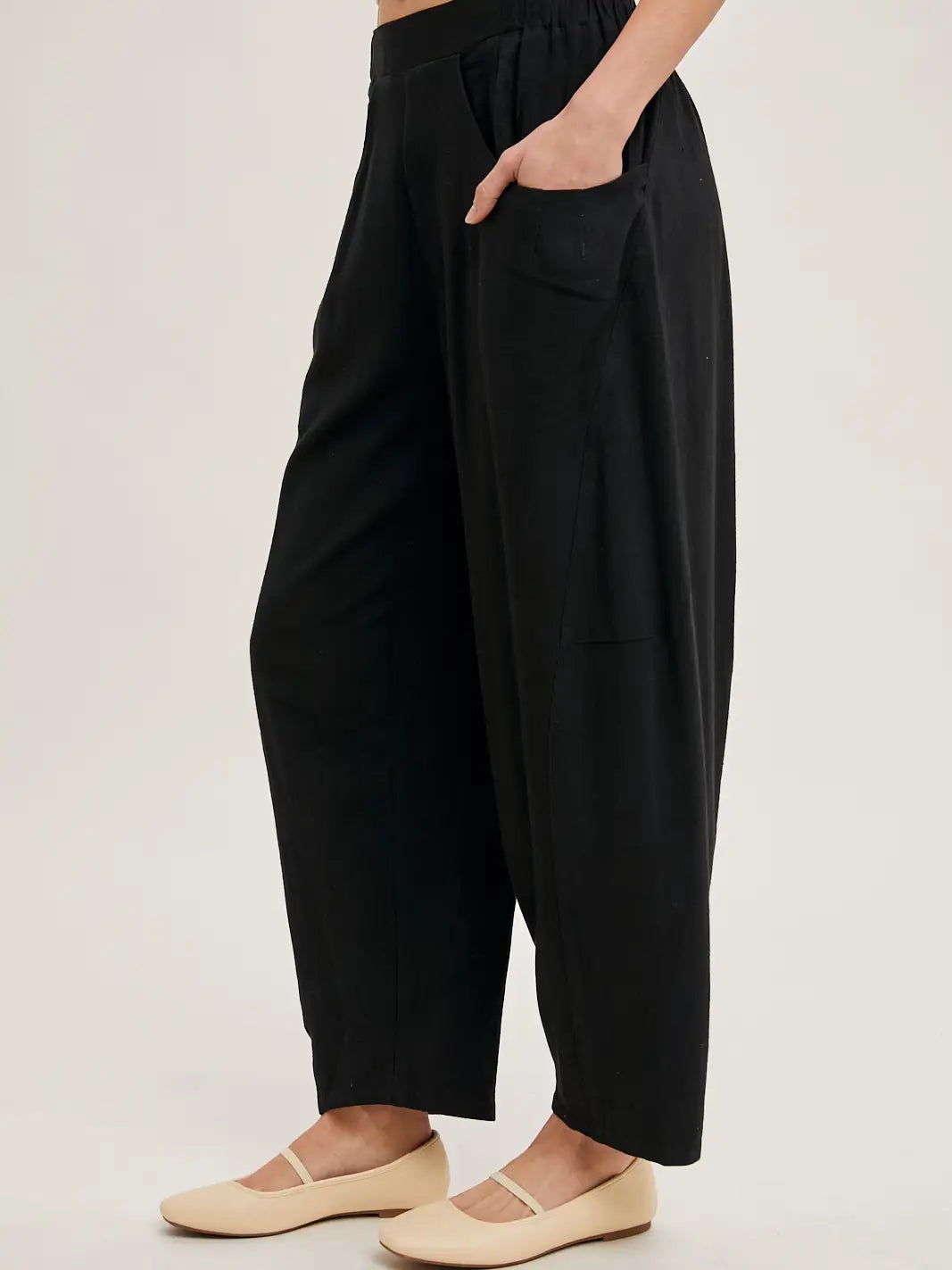 THE KANDIE RELAXED BARREL PANTS - black