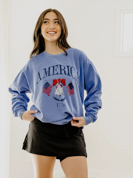 LIVY LU AMERICANA GRAPHIC SWEATSHIRT - blue