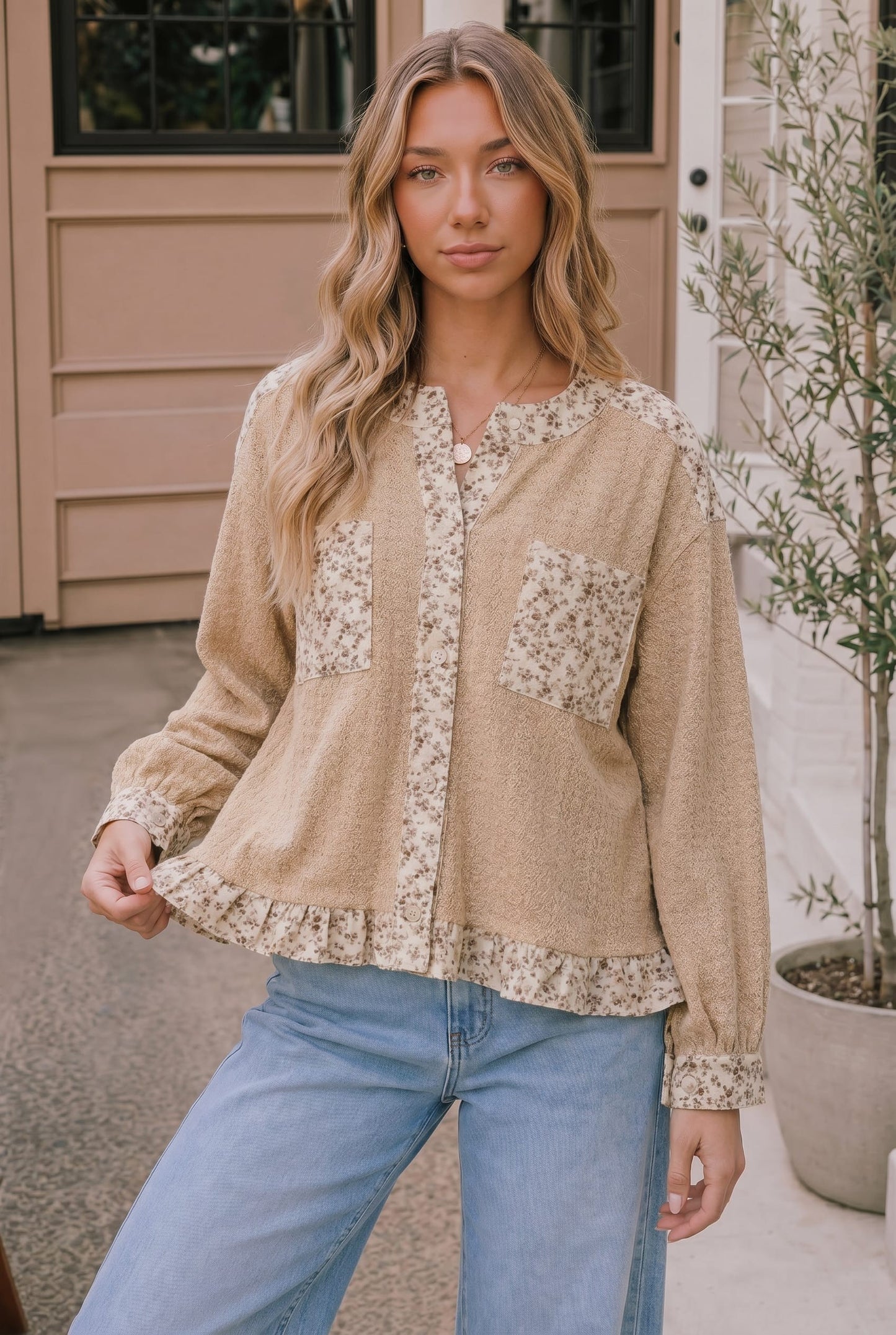 THE NYLA FLORAL WAFFLE KNIT TOP - taupe