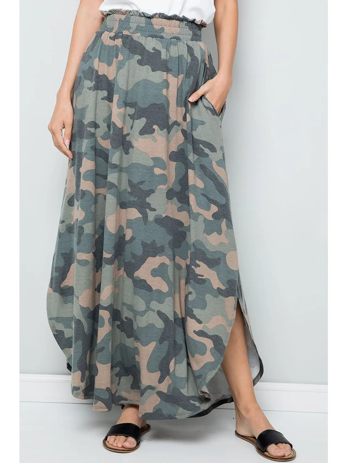 THE MAGGIE CAMO ROUND LONG SKIRT
