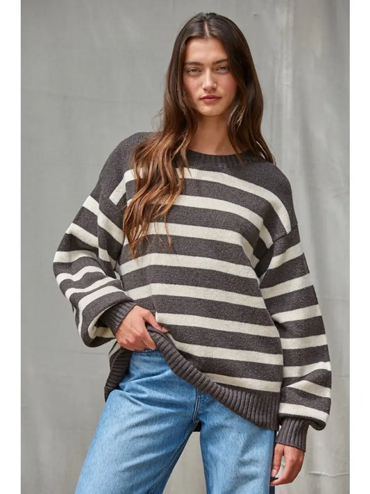 THE NICOLE SOFT OVERSIZED STRIPED SWEATER - brownie natural