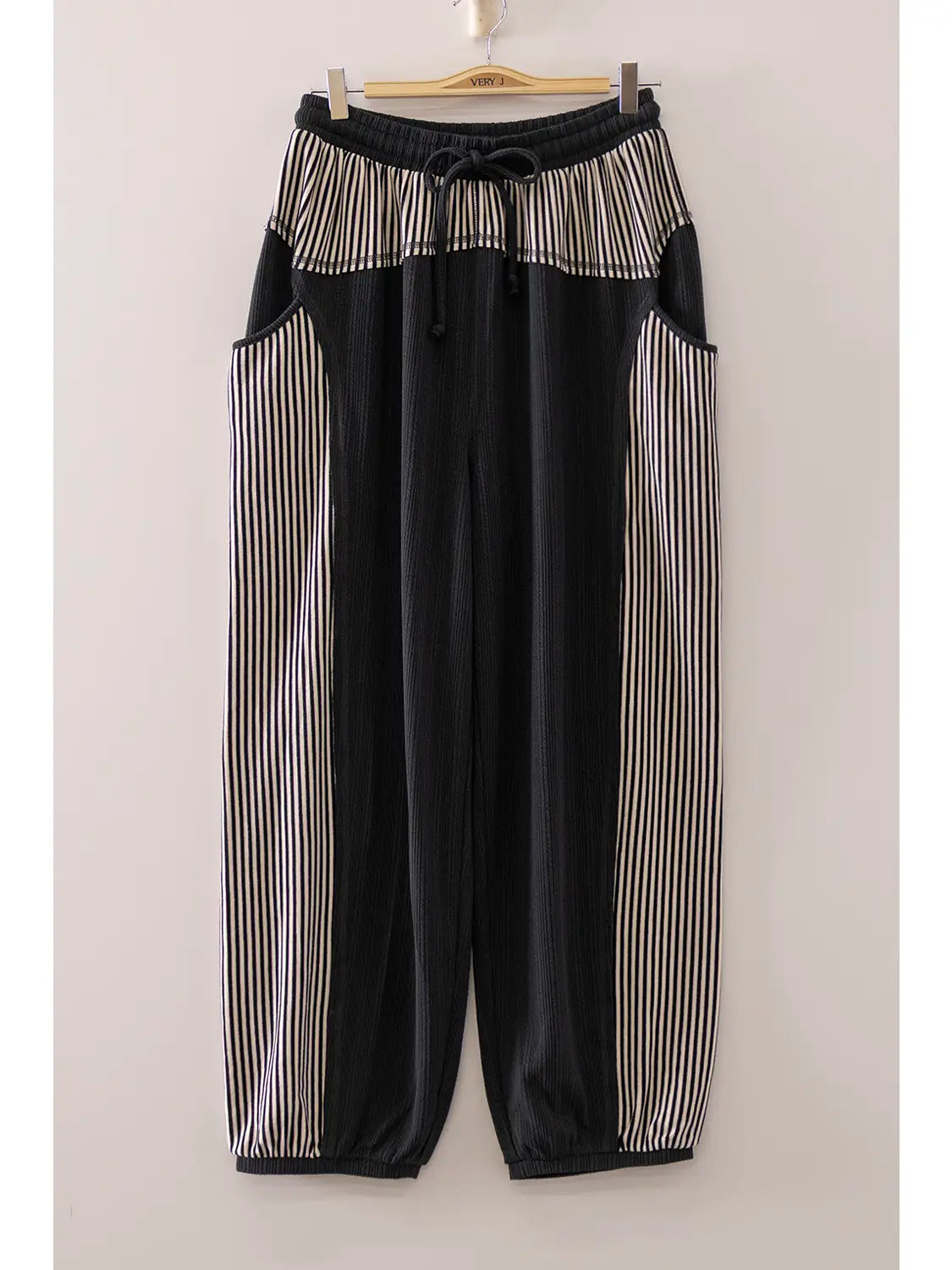 THE JACKIE CONTRAST STRIPED PANEL JOGGERS - off black
