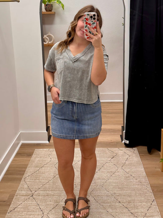 THE POPPY STRIPED DENIM SKORT