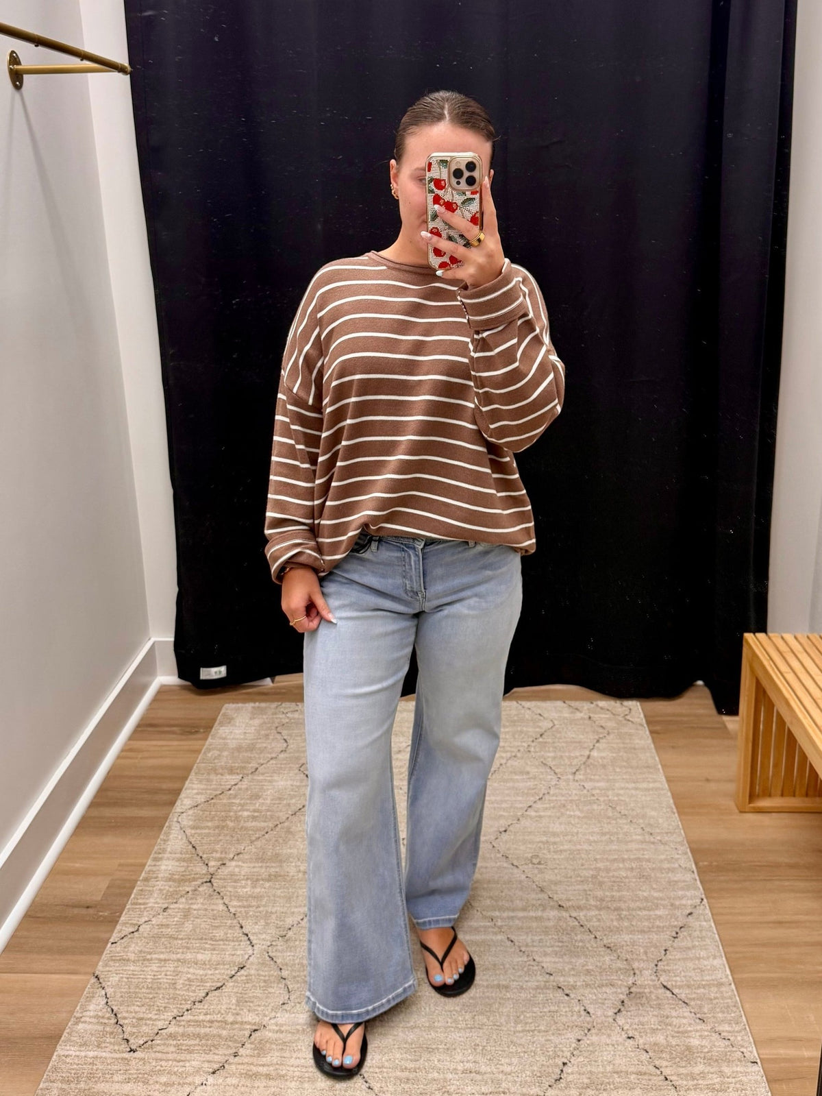 THE JORDAN OVERSIZED STRIPED SWEATER - mocha