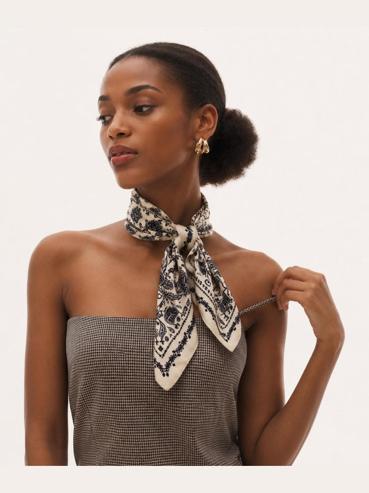 THE PERFECT ACCESSORY SCARVES - multiple