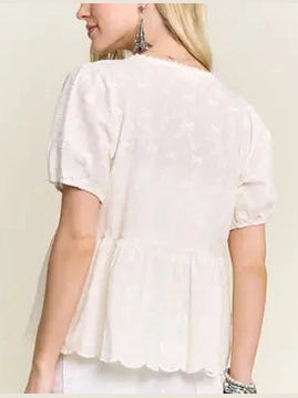 THE CASSIDY BOHO CHIC BUTTON DOWN TOP - cream