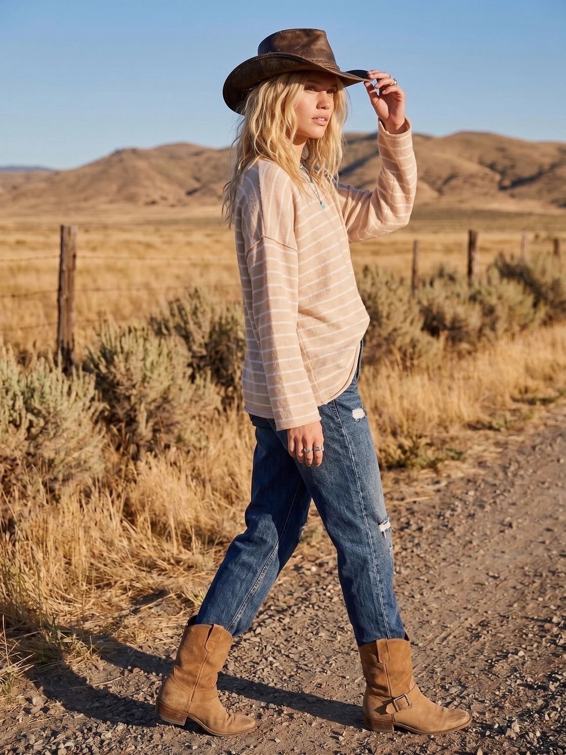 THE JORDAN OVERSIZED STRIPED SWEATER - oatmeal