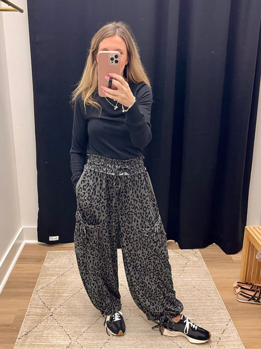 THE SARAH LEOPARD PRINT RUCHED BALLOON CARGO PANTS