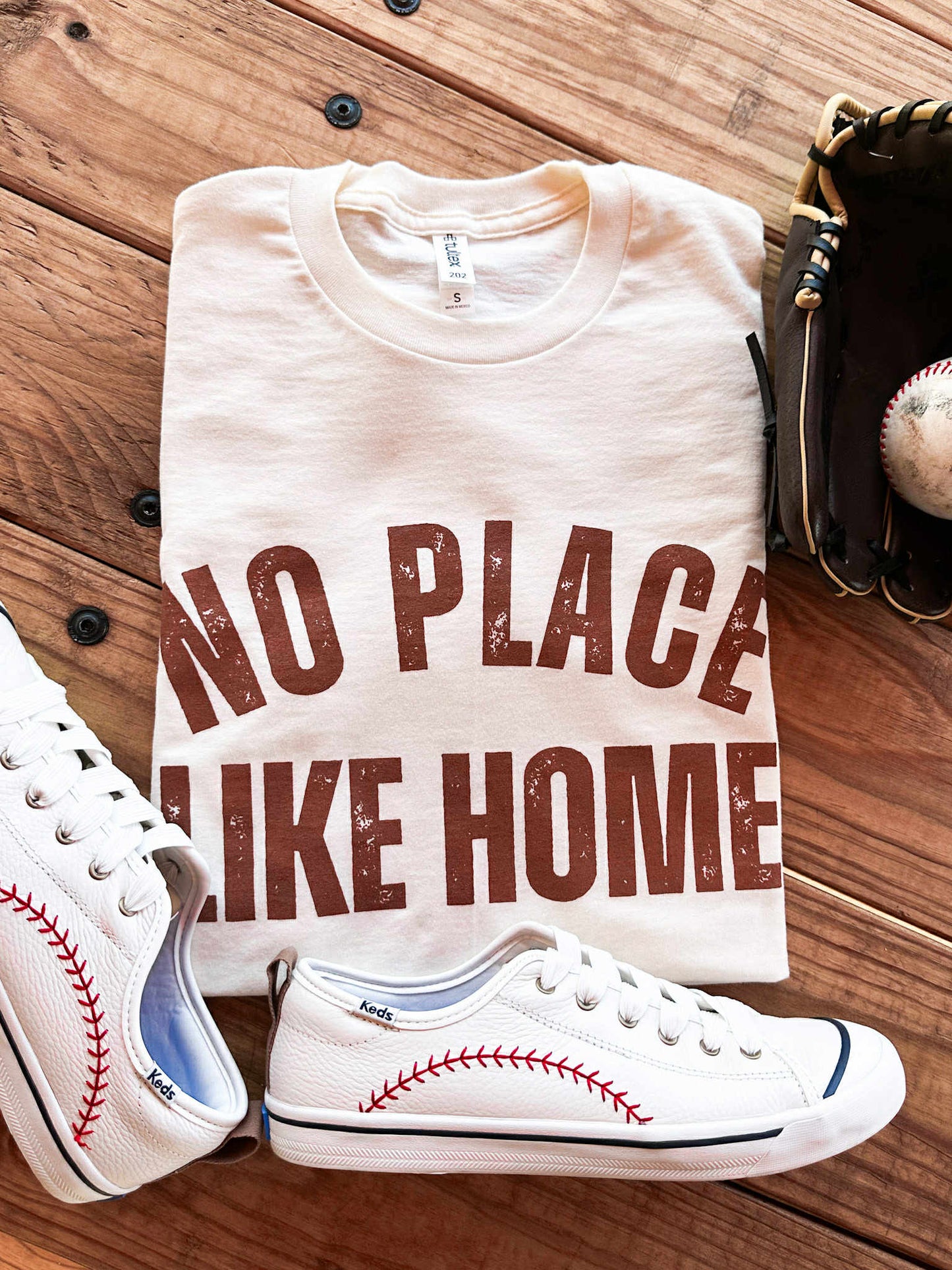 THE NO PLACE LIKE HOME TEE