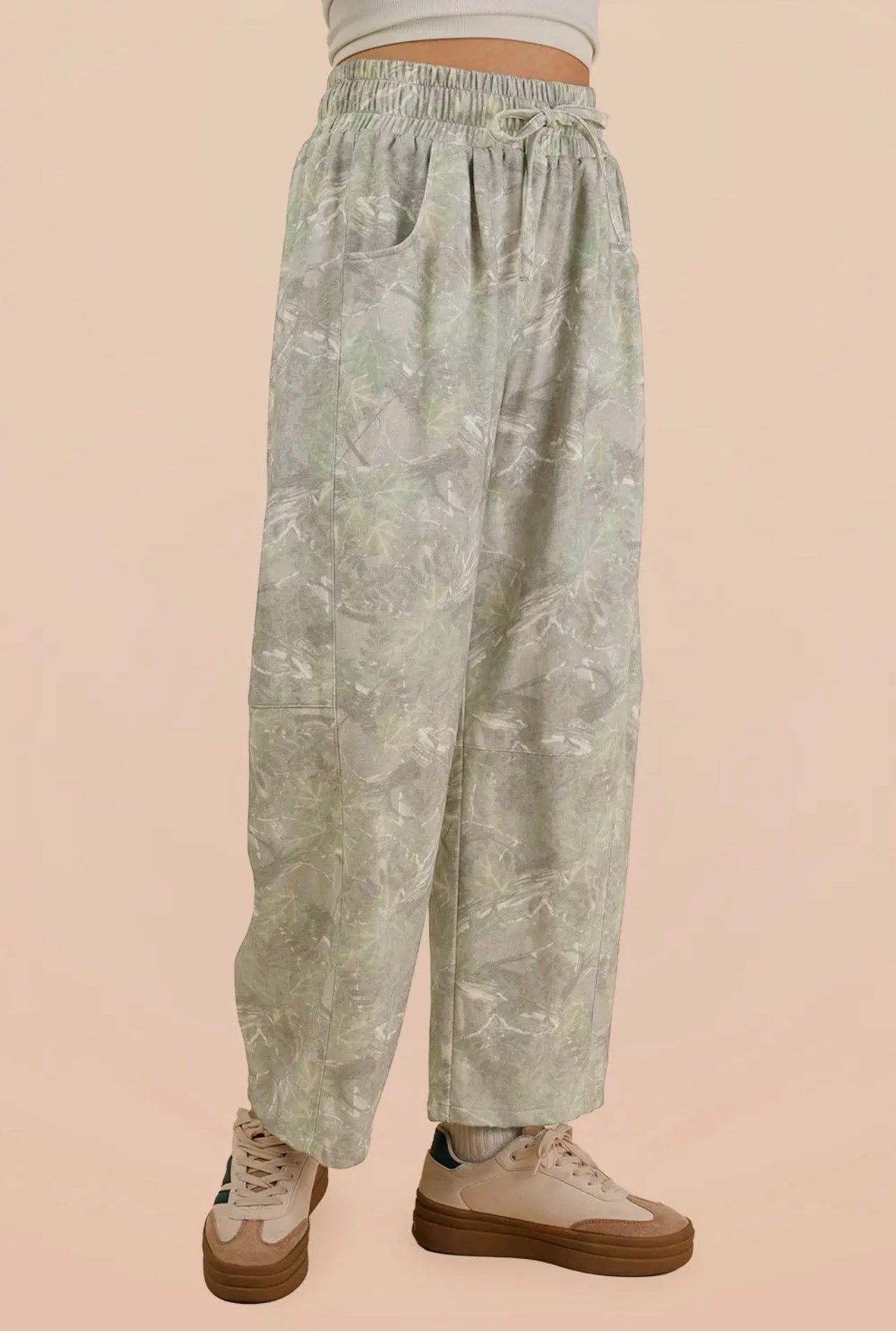 THE PAIGE BARREL CAMO PANTS
