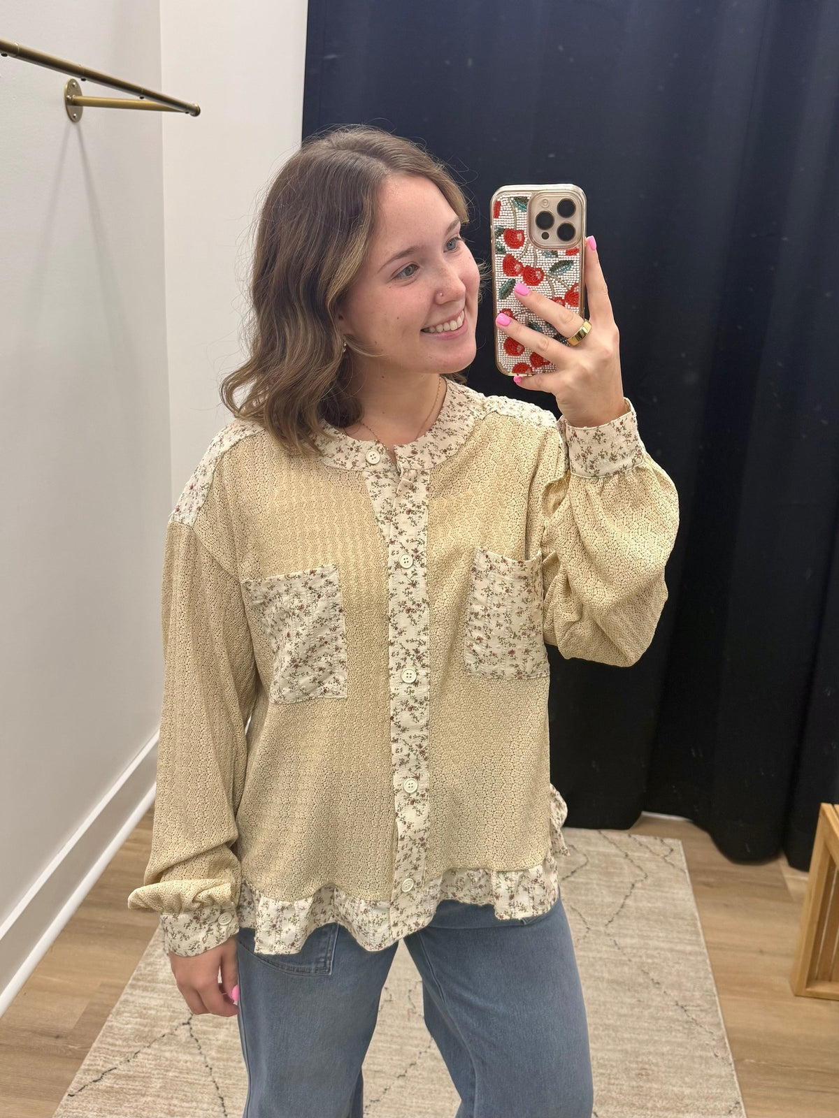 THE NYLA FLORAL WAFFLE KNIT TOP - taupe