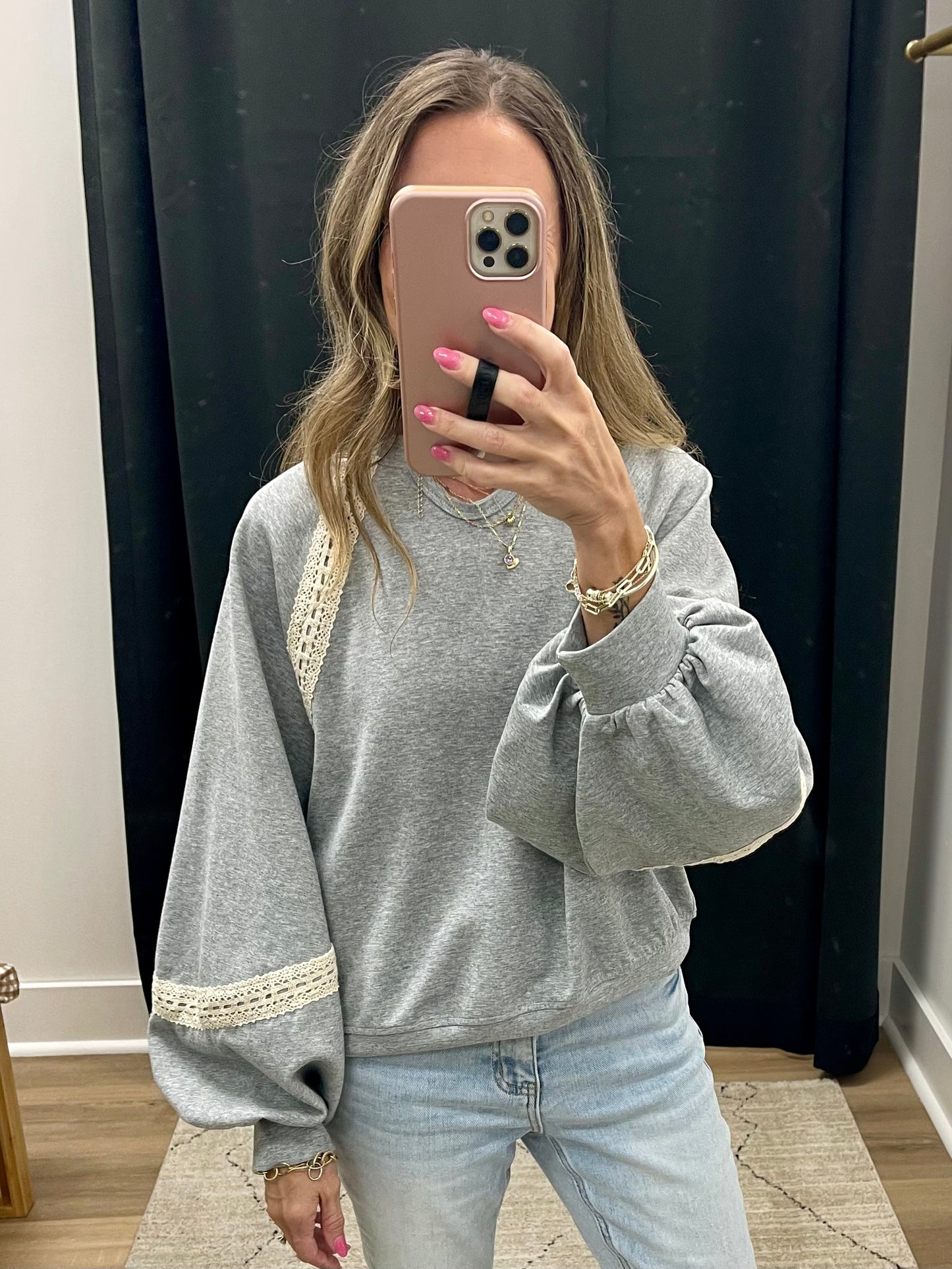 THE COLETTE LACE TRIM SWEATSHIRT - grey