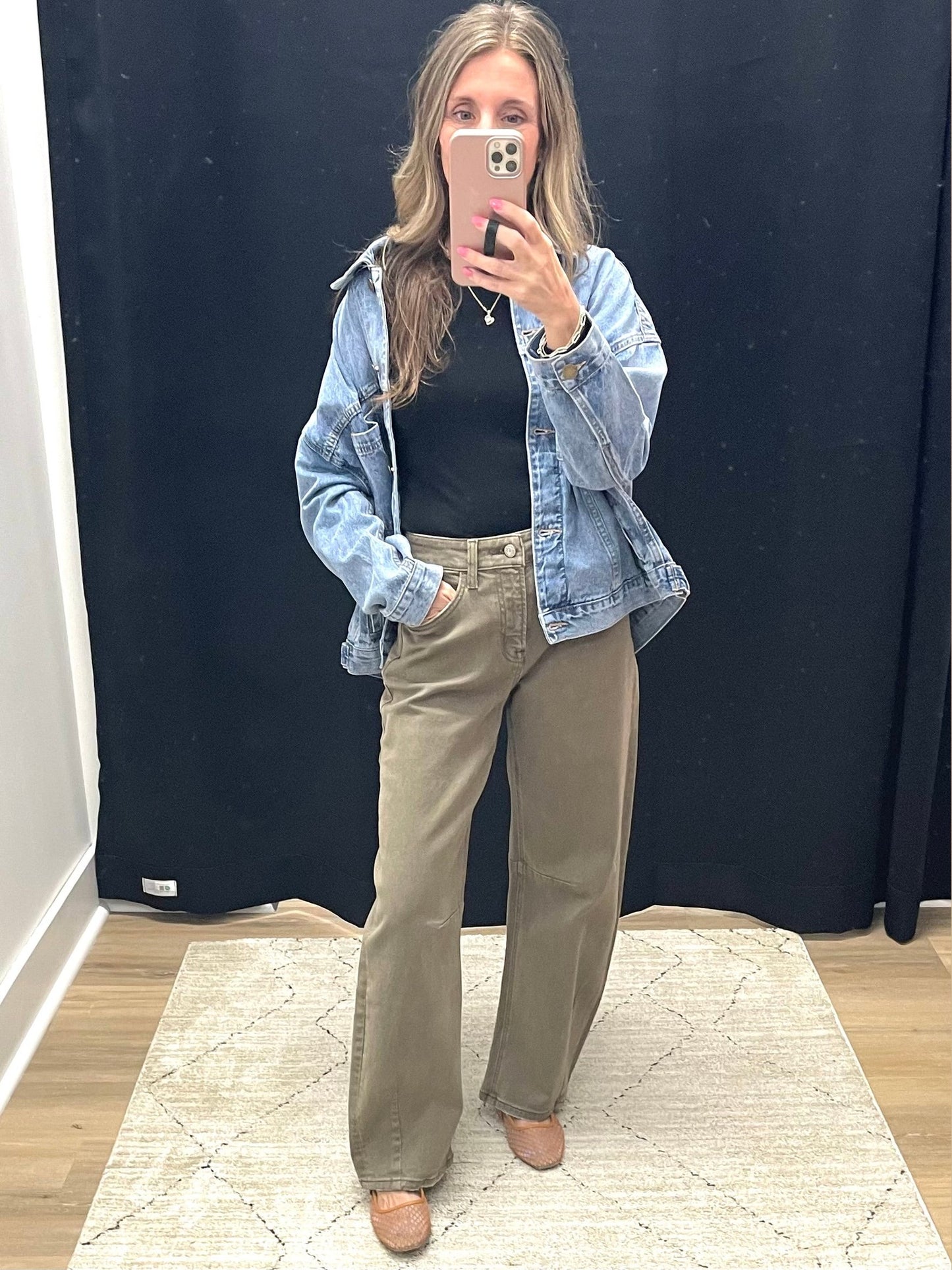 THE KATE BARREL LEG DENIM - dark taupe