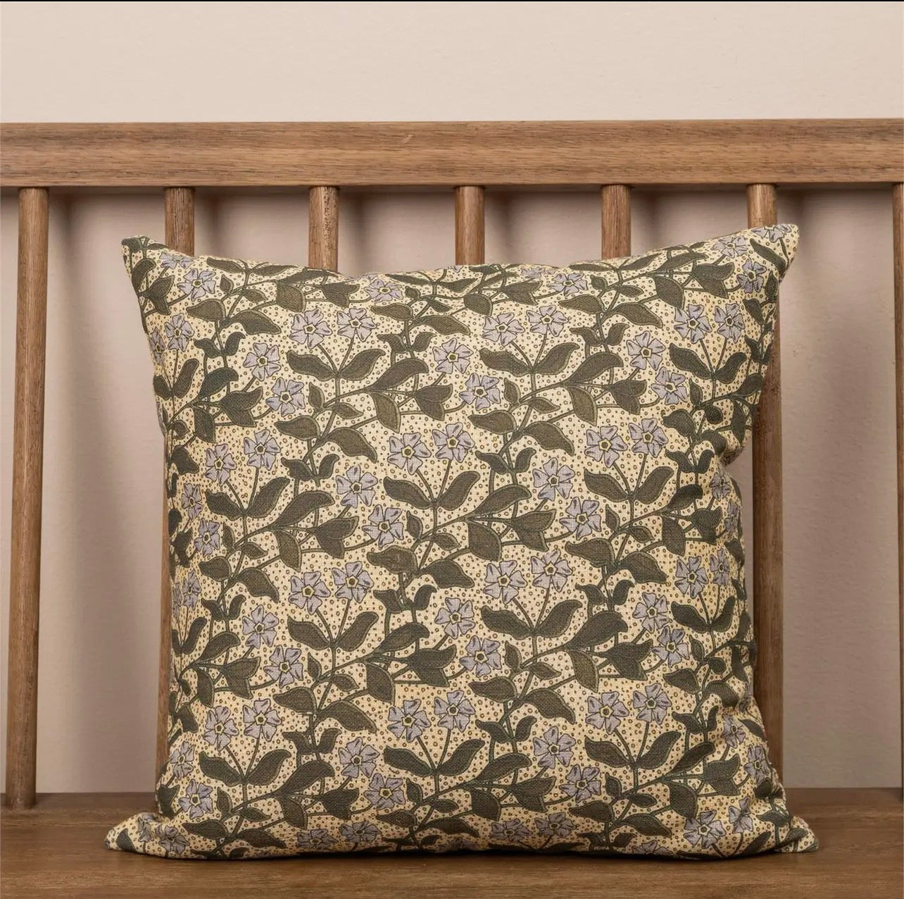 18x18 REVERSIBLE FLORAL PILLOW COVER