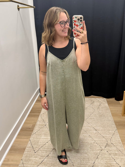 THE DONNA WASHED TENCEL JUMPSUIT  - olive