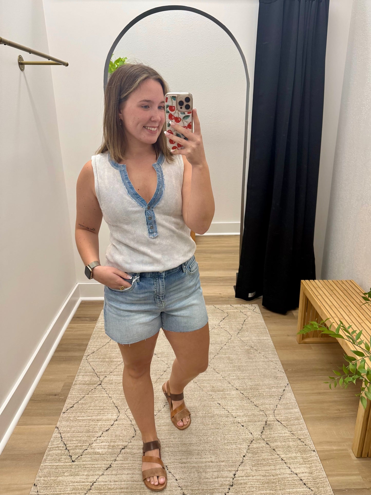 THE JENNY THERMAL WASHED HENLEY TANK - grey