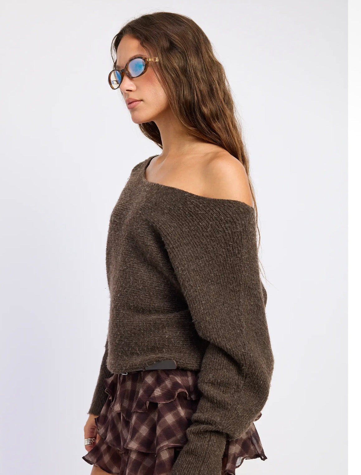 THE JONI OFF SHOULDER RIBBED SWEATER