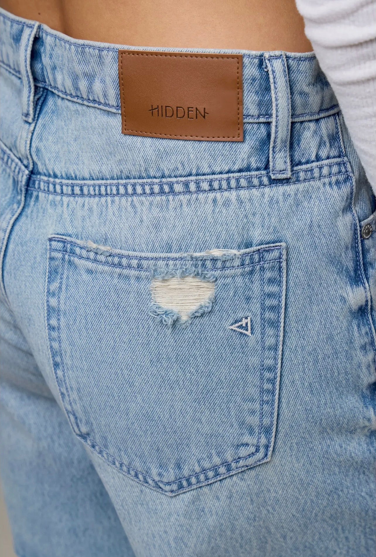 THE BAYLEN BAGGY DAD DENIM SHORTS