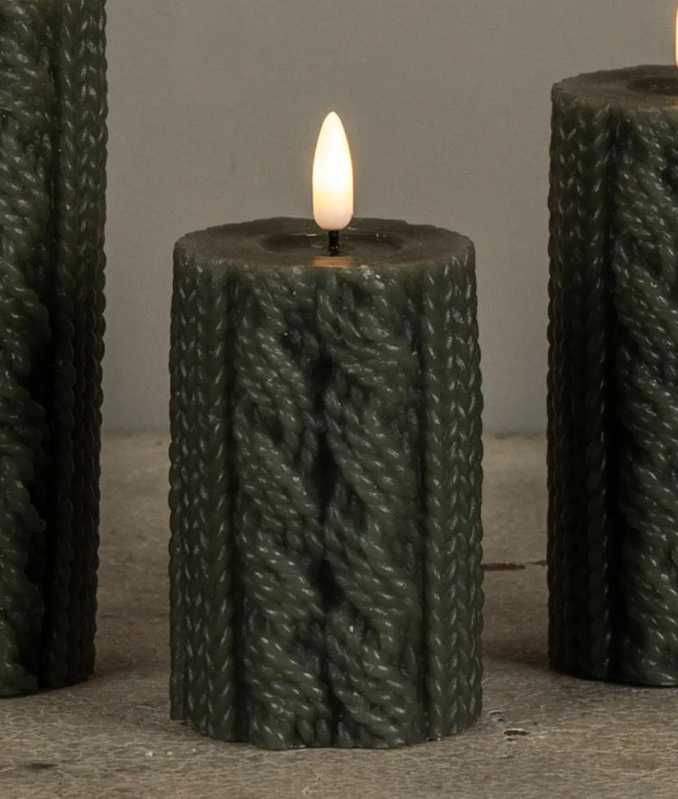 THE SWEATER 3D FLAME CANDLES - green