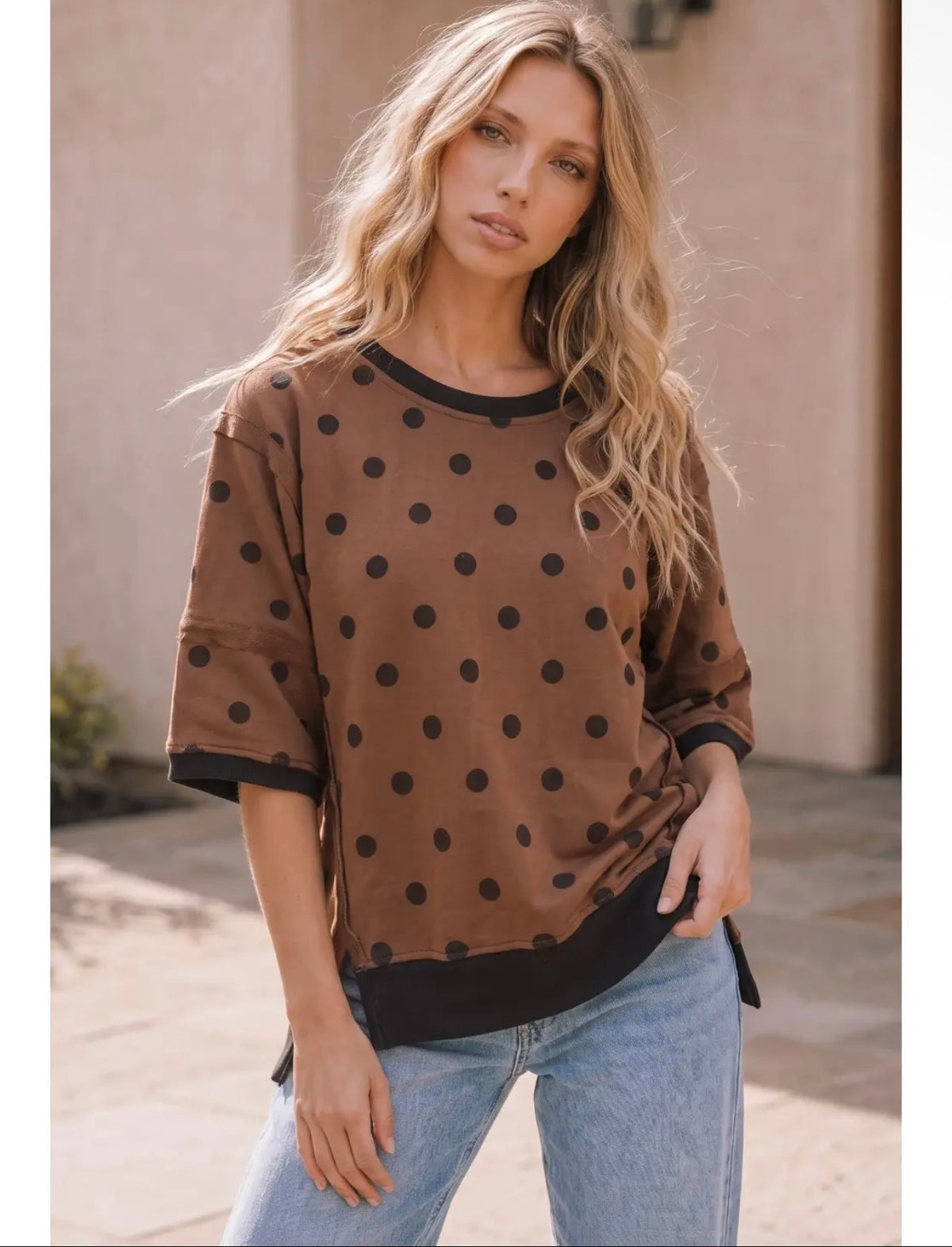 THE KORI POLKA DOT TOP - mocha/black