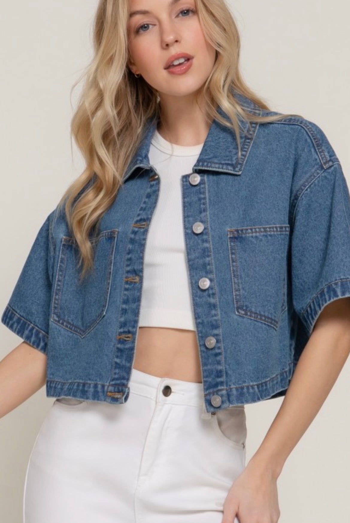 THE MEGAN BOXY SHORT SLEEVE DENIM TOP