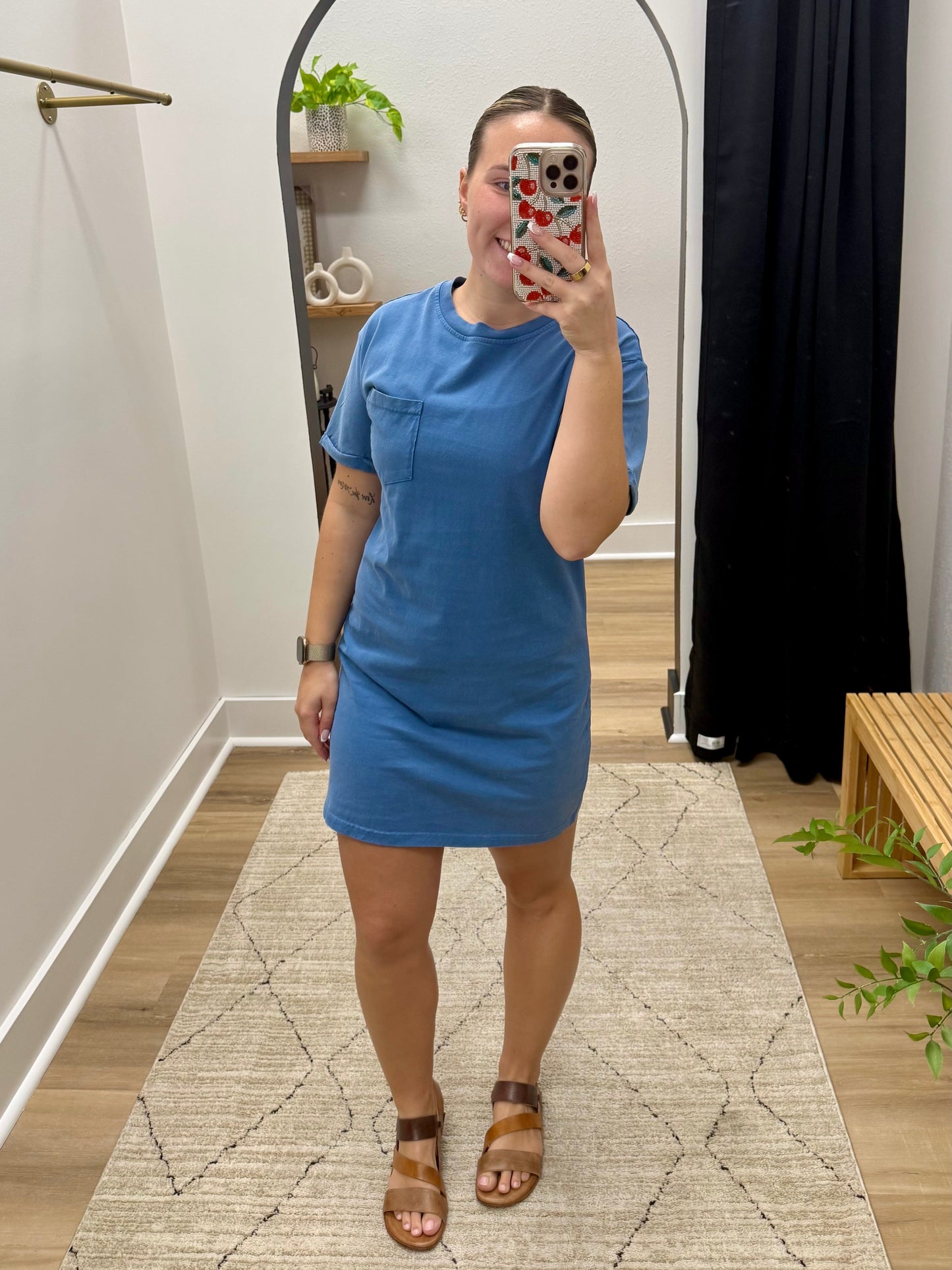 THE CHARLIE KICKBACK POCKET DRESS  - denim blue